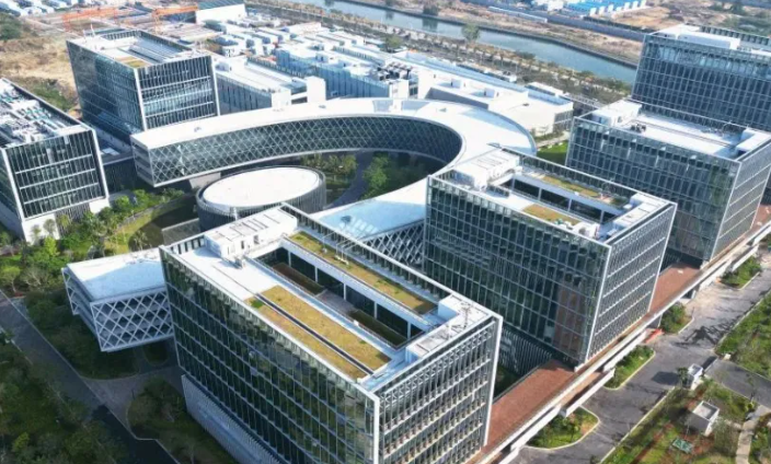 社区矫正管理信息化平台的技术应用与实施路径分析